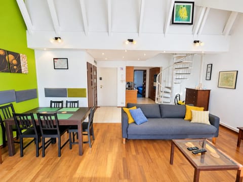 Kitchen or kitchenette, Living room, Dining area, Bedroom
