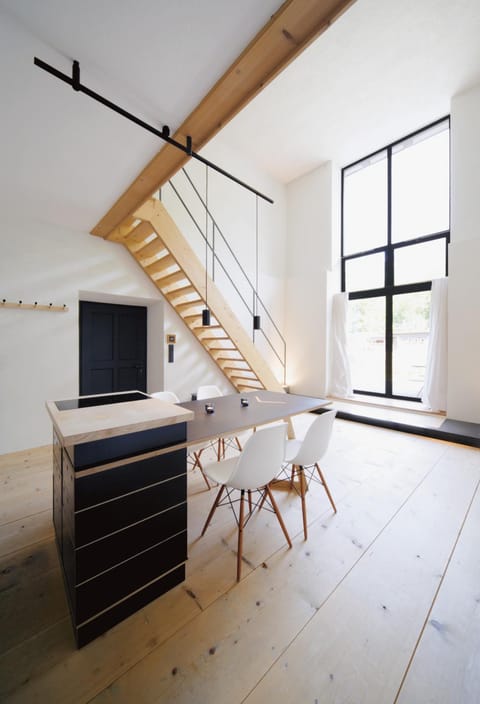 Dining area, Garden view, Mountain view