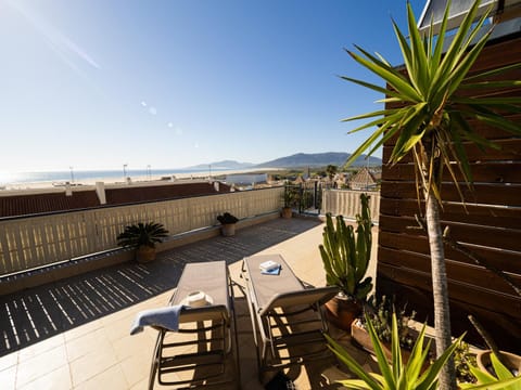 View (from property/room), Balcony/Terrace, Sea view