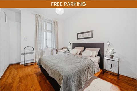Bed, Bedroom, cot