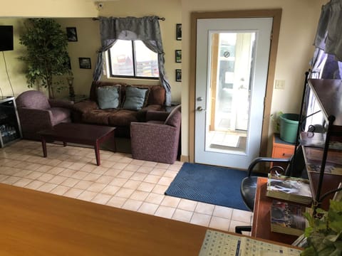 Facade/entrance, Lobby or reception