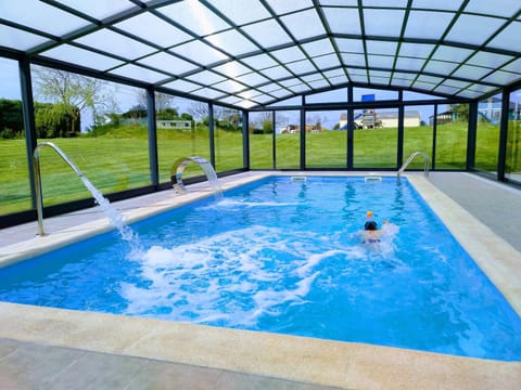 Spring, Off site, Day, People, Activities, Summer, Garden, Other, Guests, Garden view, Pool view, Area and facilities, Area and facilities, Swimming pool, Swimming pool, Entertainment, Location, Sunset, children, young children, older children, Family