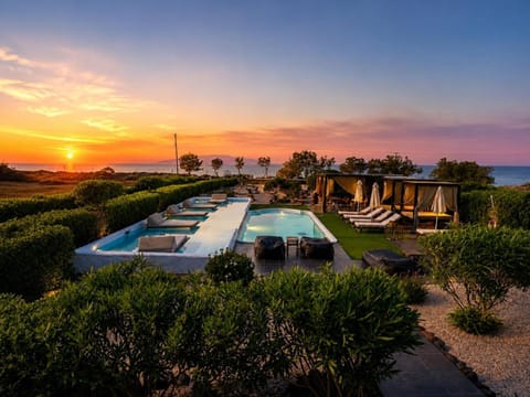 Natural landscape, Pool view, Sea view, Swimming pool, Sunset, sunbed
