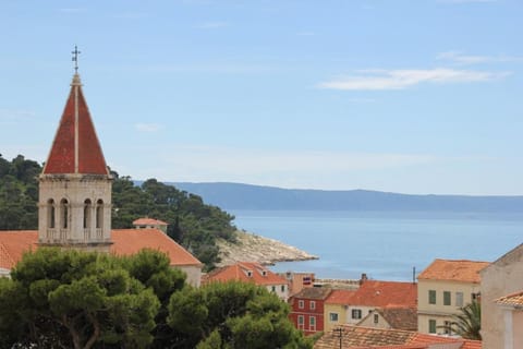 City view, Landmark view, Sea view, Street view