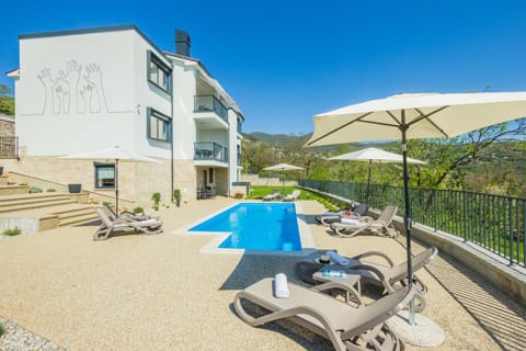 Property building, Swimming pool, Swimming pool