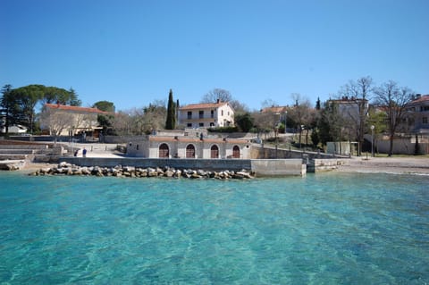Property building, Sea view