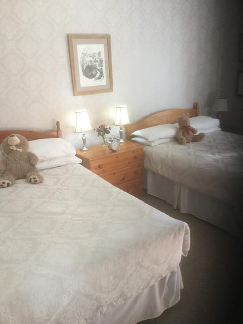 Inverlochy Villas (Adults Only) Bed and Breakfast in Scotland