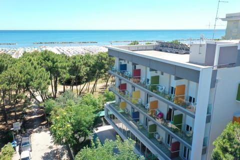 Property building, Balcony/Terrace, Sea view