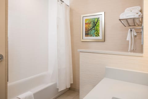 Fairfield Inn & Suites by Marriott Akron Stow Hotel in Cuyahoga Falls