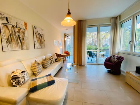 Balcony/Terrace, Living room, Seating area