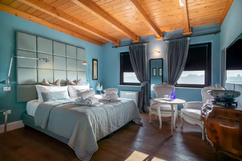 Mandalay Lodge & Resort Senigallia Country House in Marche