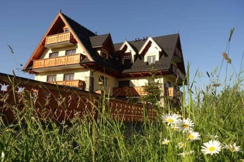 Property building, Spring
