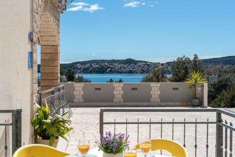 Patio, Garden, View (from property/room), Balcony/Terrace, Beach, Sea view