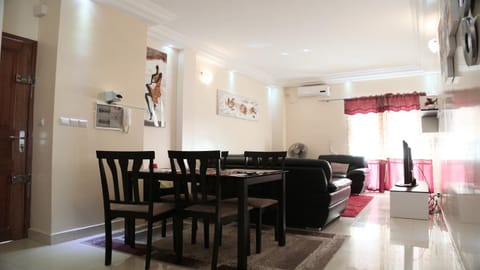 Living room, Dining area