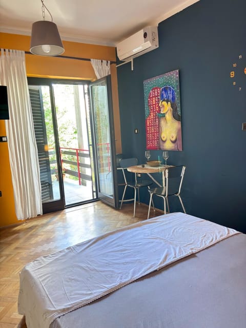 Bed, Balcony/Terrace, Seating area