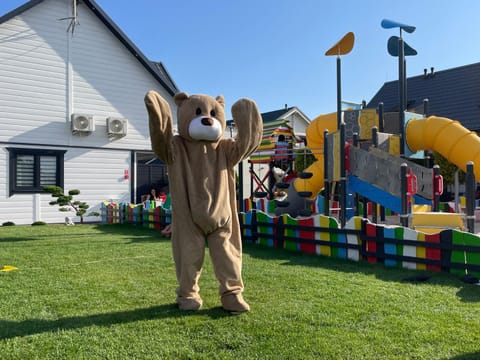 Children play ground, Evening entertainment