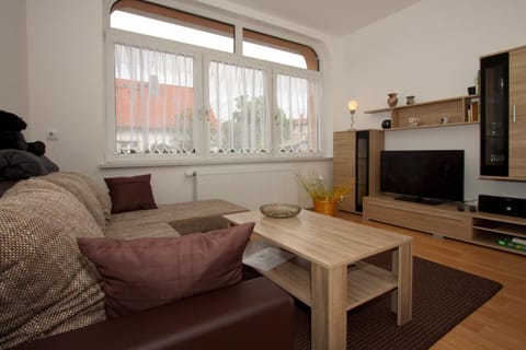 TV and multimedia, Living room, Photo of the whole room