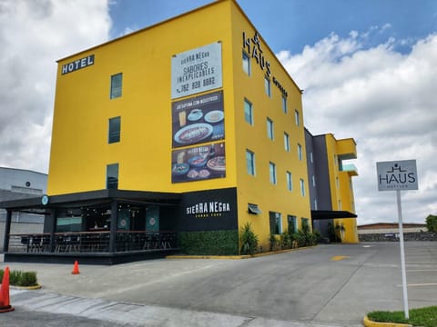 Property building, Location