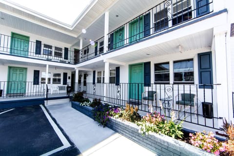 Property building, Facade/entrance