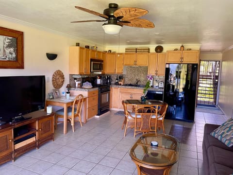 Ka Hale Kealoha Apartment in Kaunakakai