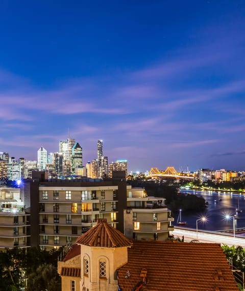 City view, River view