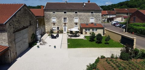 Facade/entrance, On site