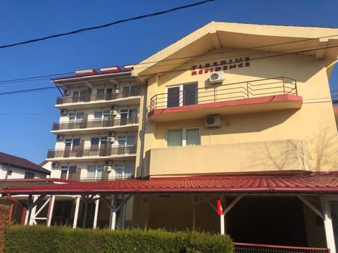 Facade/entrance, Street view