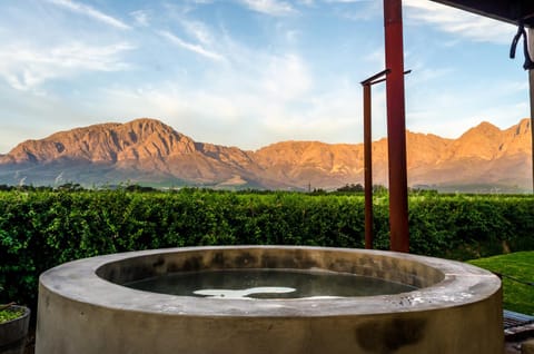 Hot Tub, Mountain view, Sunset