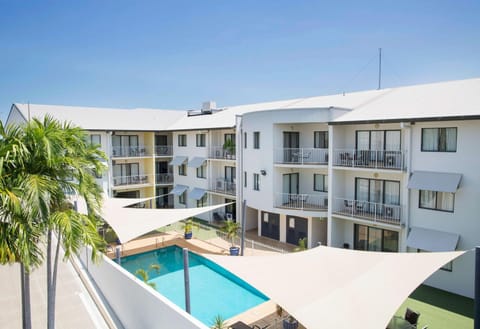 Property building, Pool view, Swimming pool