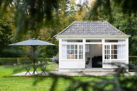 Property building, Garden