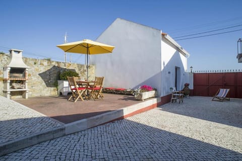 Patio, BBQ facilities