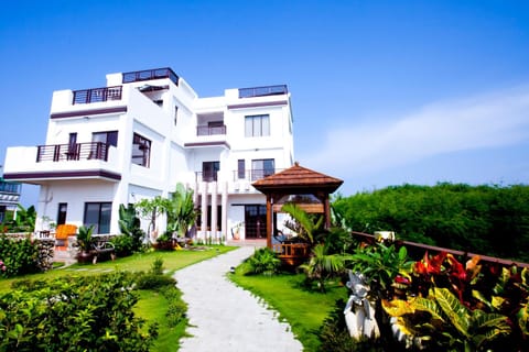 Property building, Garden