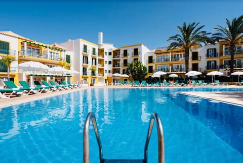 Beach, Swimming pool