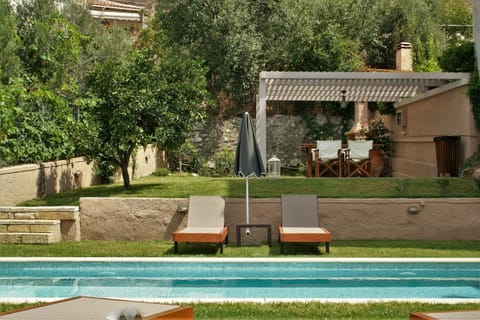 Patio, Garden, Swimming pool, Swimming pool