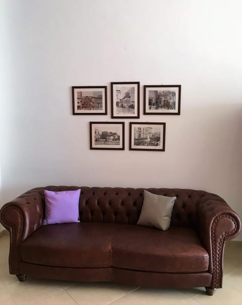 Communal lounge/ TV room, Decorative detail