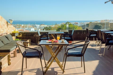 Balcony/Terrace, Lounge or bar, Food and drinks