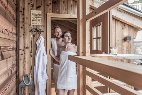 Sauna, Steam room, Spa and wellness centre/facilities