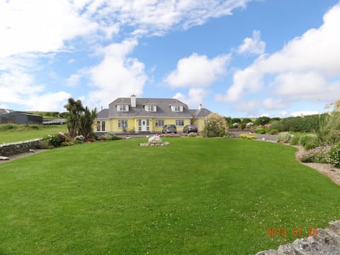 Atlantic View B&B Bed and Breakfast in County Clare