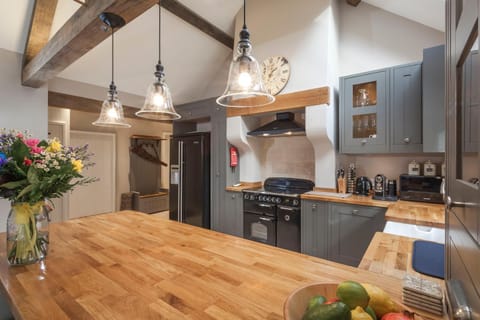 Three Little Pigs Luxury Cottage House in North Dorset District