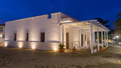Property building, Night