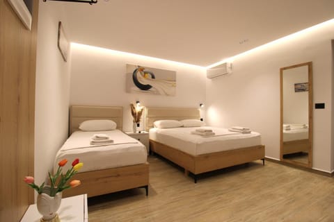 Bed, Bedroom, air conditioner