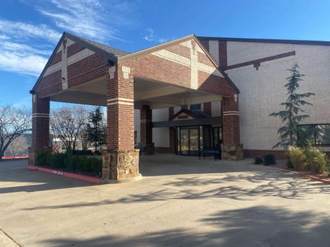 Property building, On site