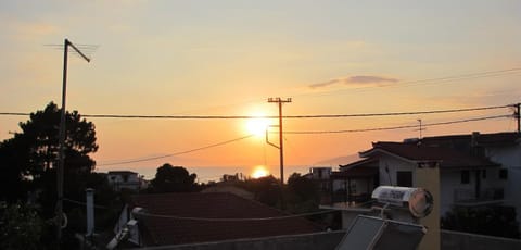 Neighbourhood, Balcony/Terrace, Beach, Sea view, Sunset