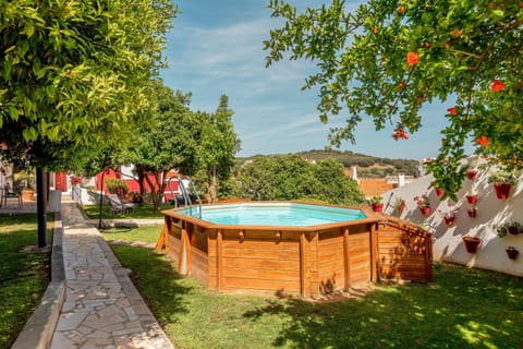 Garden, Swimming pool