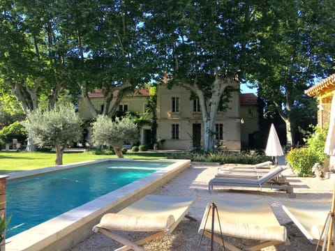 Property building, Swimming pool, Swimming pool