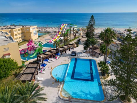 Day, Children play ground, Beach, Aqua park, Pool view, Sea view, Swimming pool, sunbed