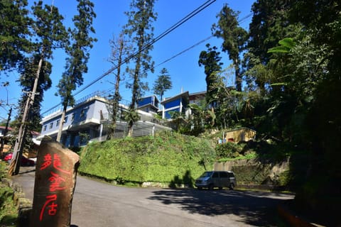 Property building, Facade/entrance, Mountain view