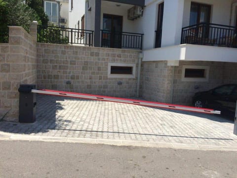 Property building, Other, Location