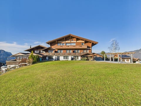 Property building, Spring, Day, Natural landscape, Mountain view