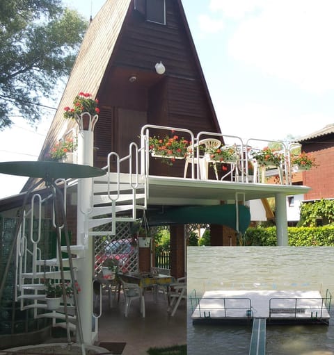 Tiszavirág Nyaralóház House in Szeged